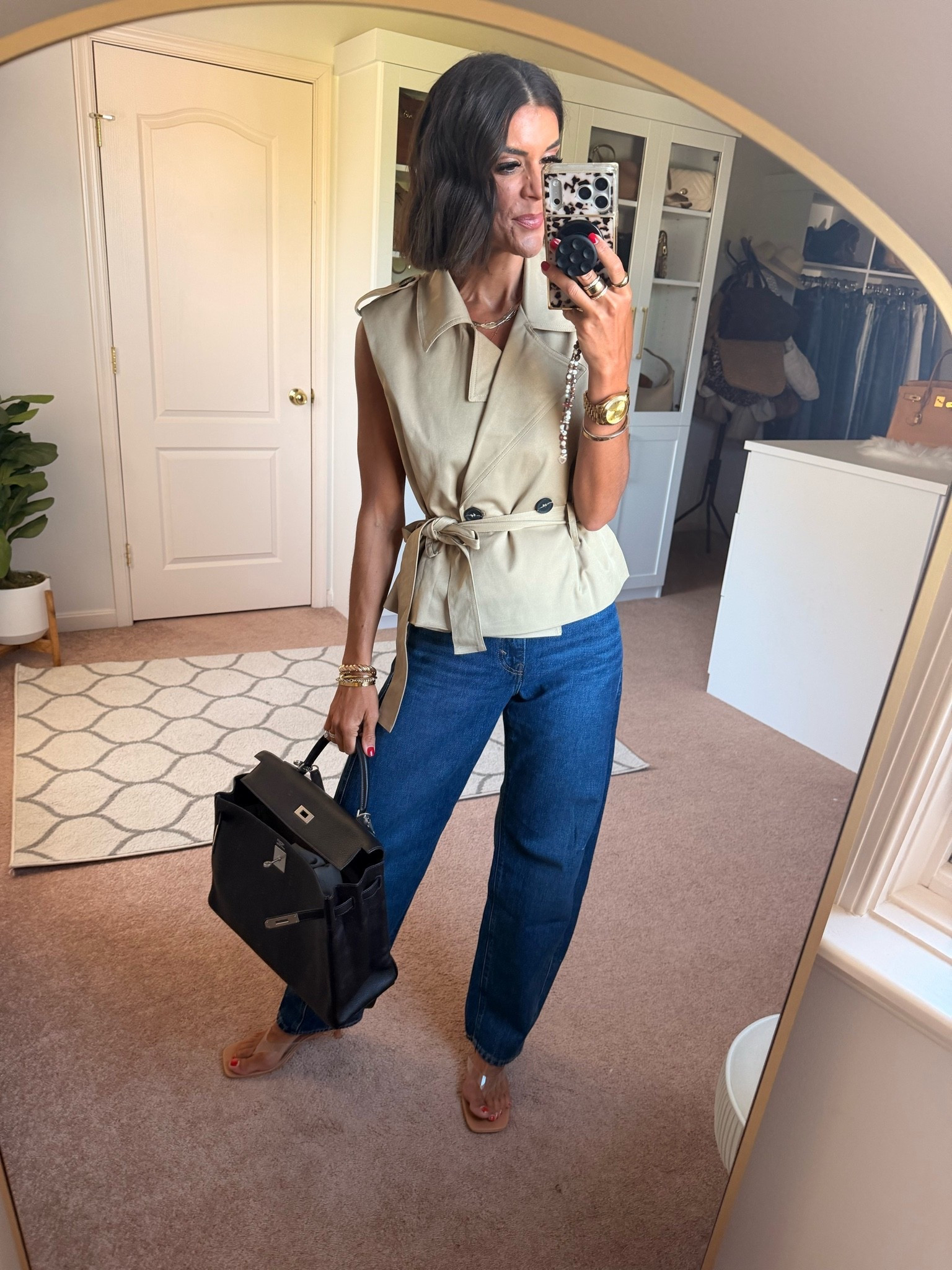 Size small in vest Levi jeans tts

#LTKdayinmylife #LTKgrwm #LTKootd