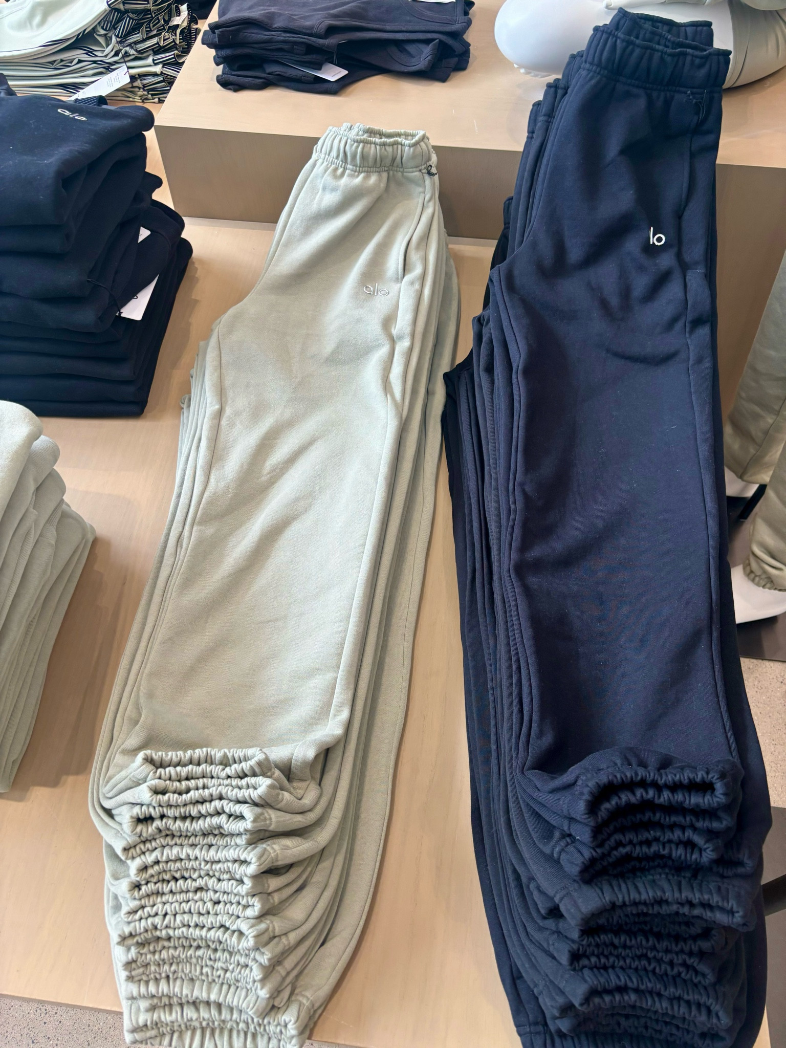 Alo has my fav sweat sets 

#LTKtravel #LTKparties #LTKSeasonal