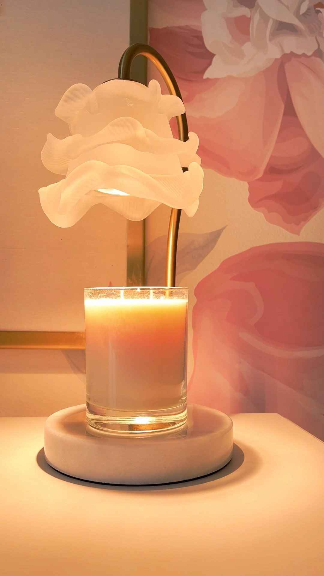 Lamp warmers for candles are such a clever, lovely way to enjoy the warm fragrance of your favorite candles, without burning them.