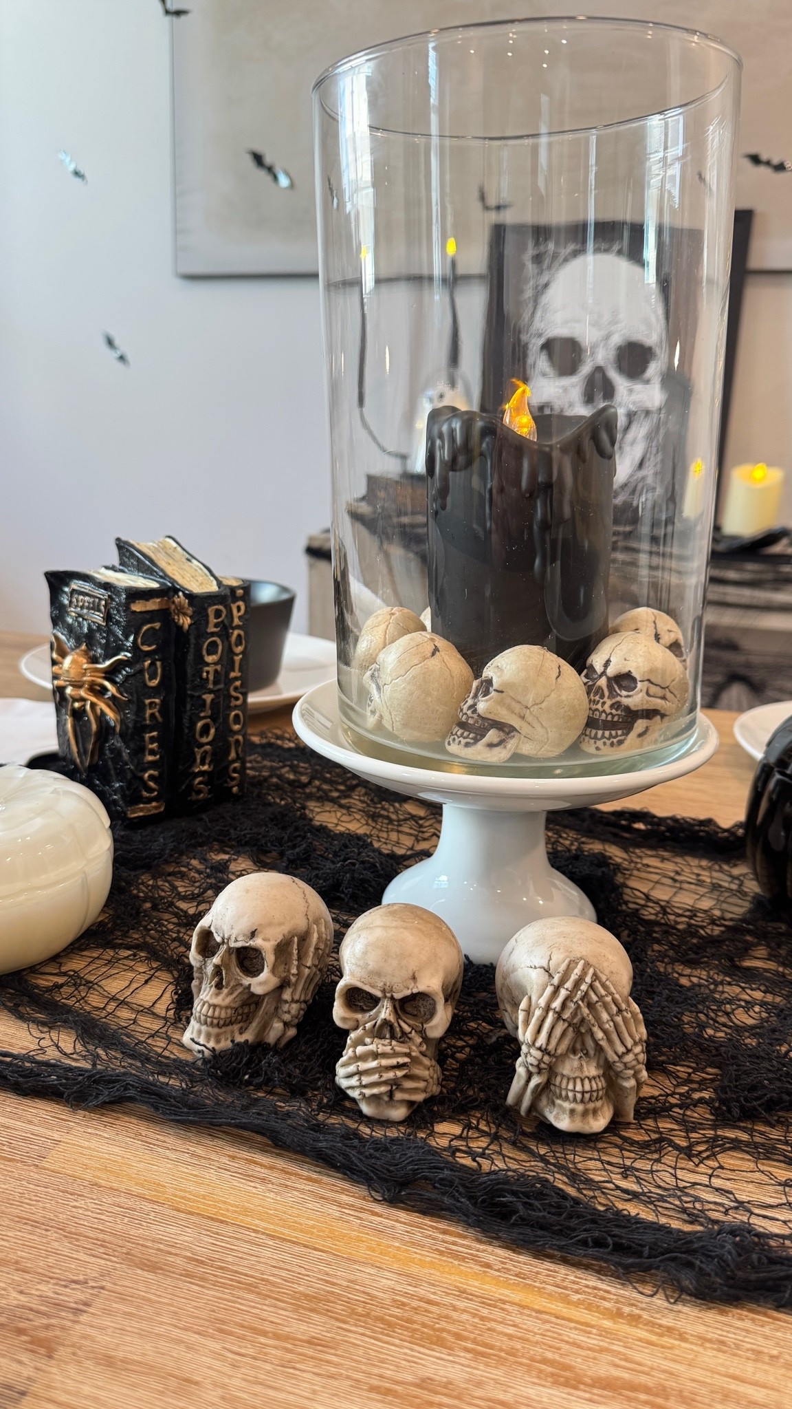 #AD if your decorating style is more neutral, you don't have to sacrifice your aesthetic for Halloween🖤 

Think moody accents, soft textures, candles and a few spooky details layered into your everyday home.

I found these pieces at Wayfair and styled them for a Halloween look that still feels like me. 

Shop all of my favorite Wayfair Halloween finds on my LTK below👻

#wayfairpartner 
 #WAYFAIR #halloween #spookyseason #halloweenhome  #halloweendecor #halloweendecorations @Wayfair

#LTKSaleAlert #LTKHome #LTKSeasonal