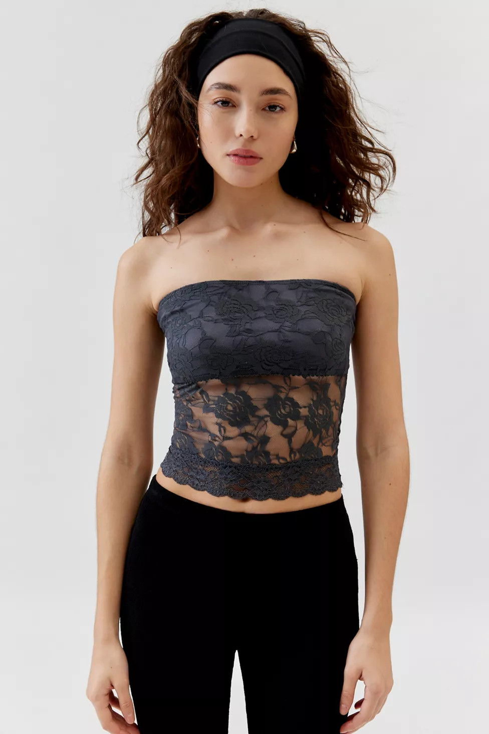 Urban Renewal Remnants Lace Tube Top | Urban Outfitters (US and RoW)