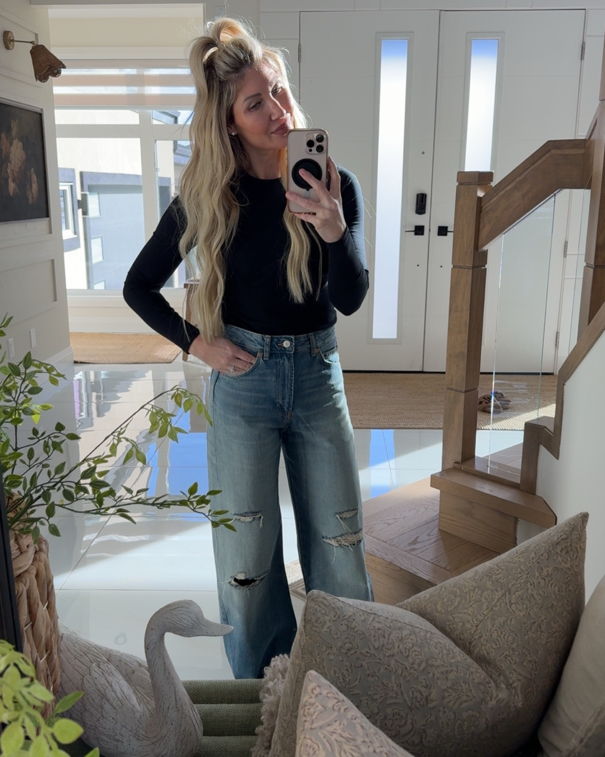 What I’m texting my friends at 40…..

#LTKcanada