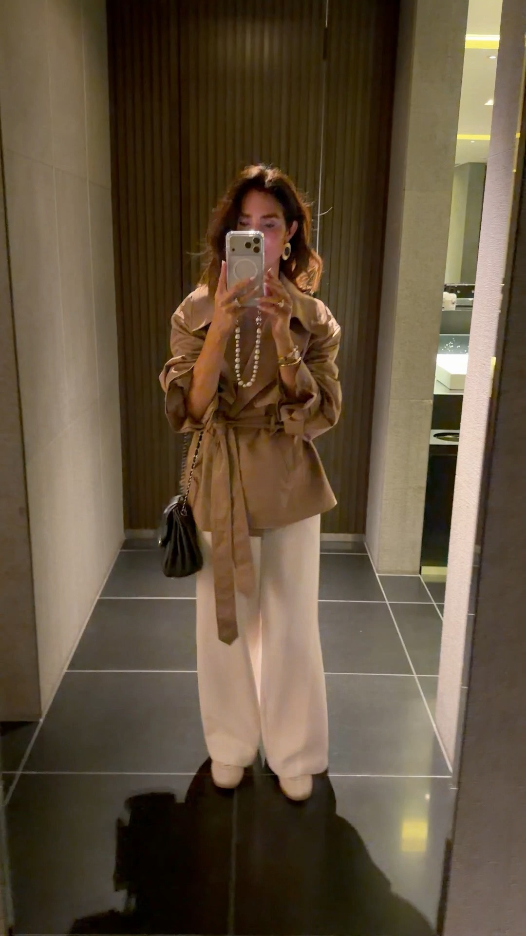 Sharing different ways I styled these viral @Aritzia pants! I’m just shy of 5-7” wearing a size small✨ #stylinbyaylin #aylin #aritzia #outfitinspo #traveloutfit

#LTKgrwm #LTKootd #LTKTravel
