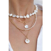 Seashell Chain Necklace, Shell Beach Gold Dainty Necklace, Hawaii Gift For Her, Beach Jewelry | Etsy (US)