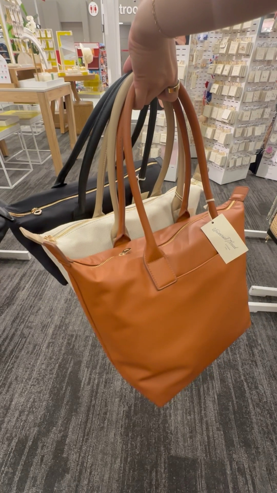 The perfect mom bag or corporate girl work bag! 