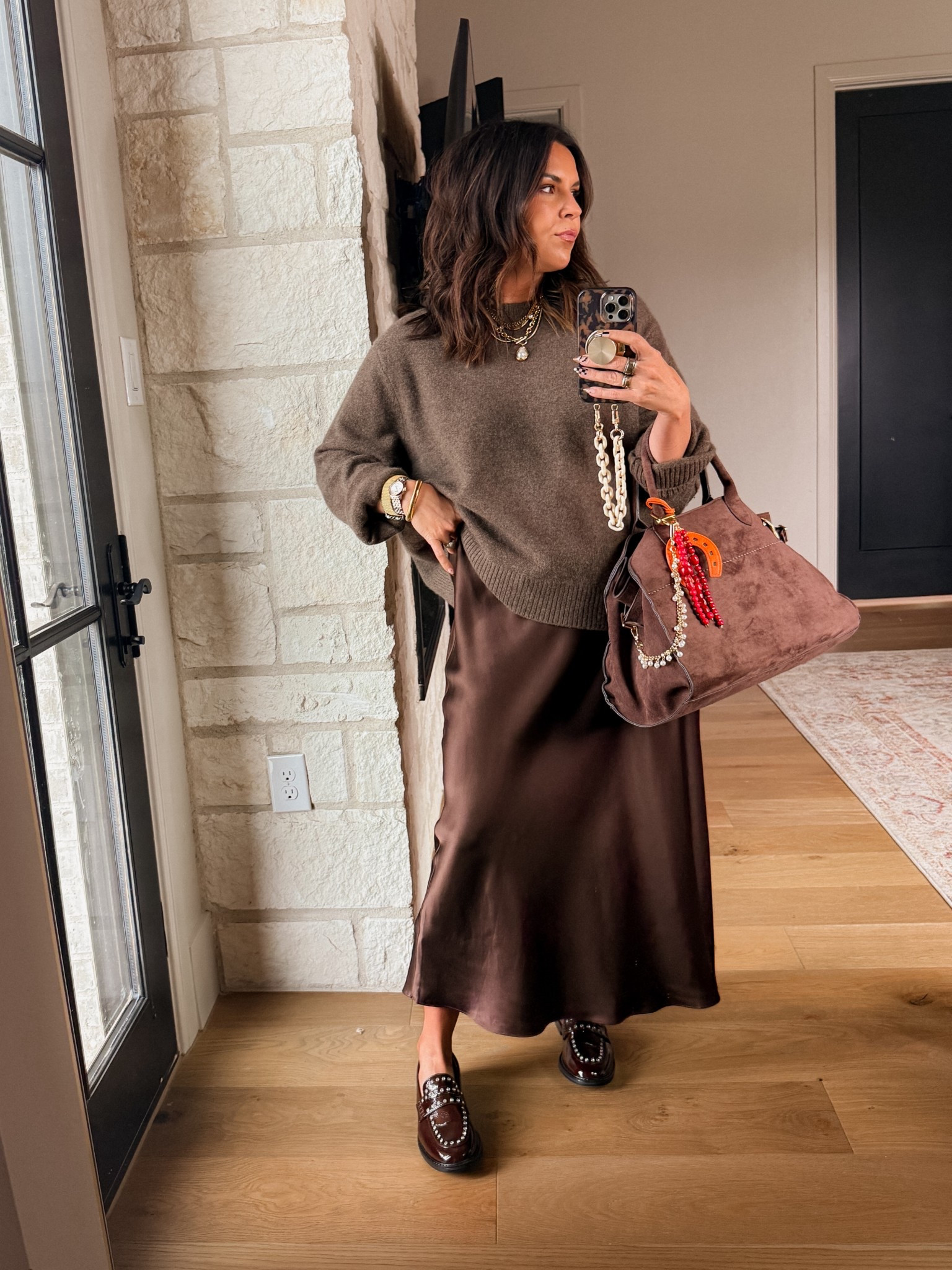 Sunday dinner night 

Cashmere sweater: XL
Satin Skirt: LARGE

#LTKFindsUnder100 #LTKWorkwear #LTKMidsize