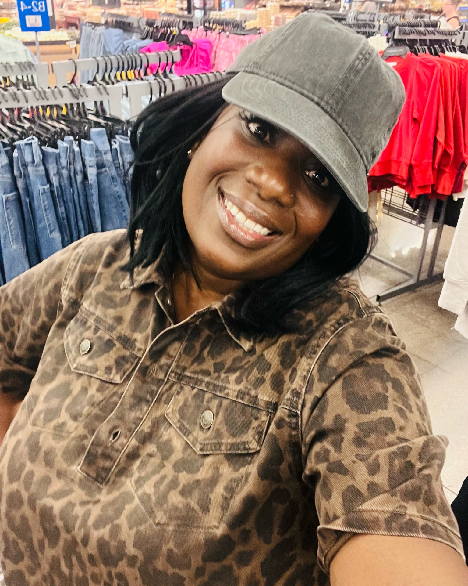 @Walmart the perfect baseball hat for every occasion! I promise! No cap 🧢