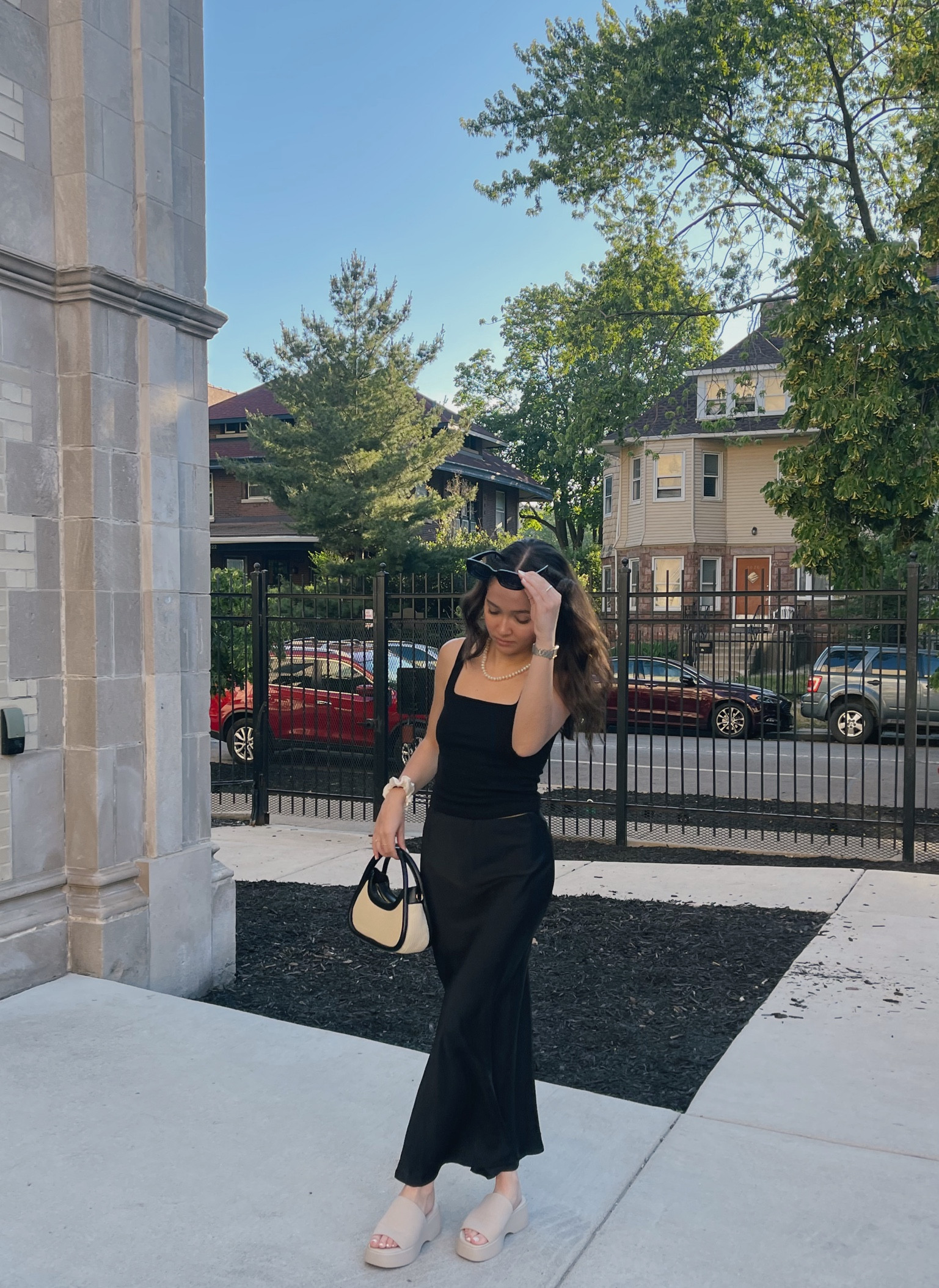 🌻🖤

#LTKunder100 #LTKfit #LTKSeasonal