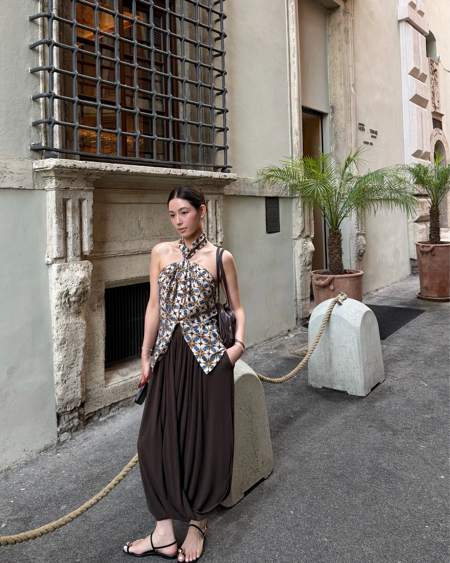 Rome Day 1 Outfit ☀️

Top - size xs
Skirt - size xxs

#LTKootd #LTKTravel #LTKPetite