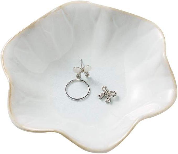 KIMRAMIC jewelry holder,leaf shape ring tray, necklace stand,bracelet holder and earring organize... | Amazon (US)