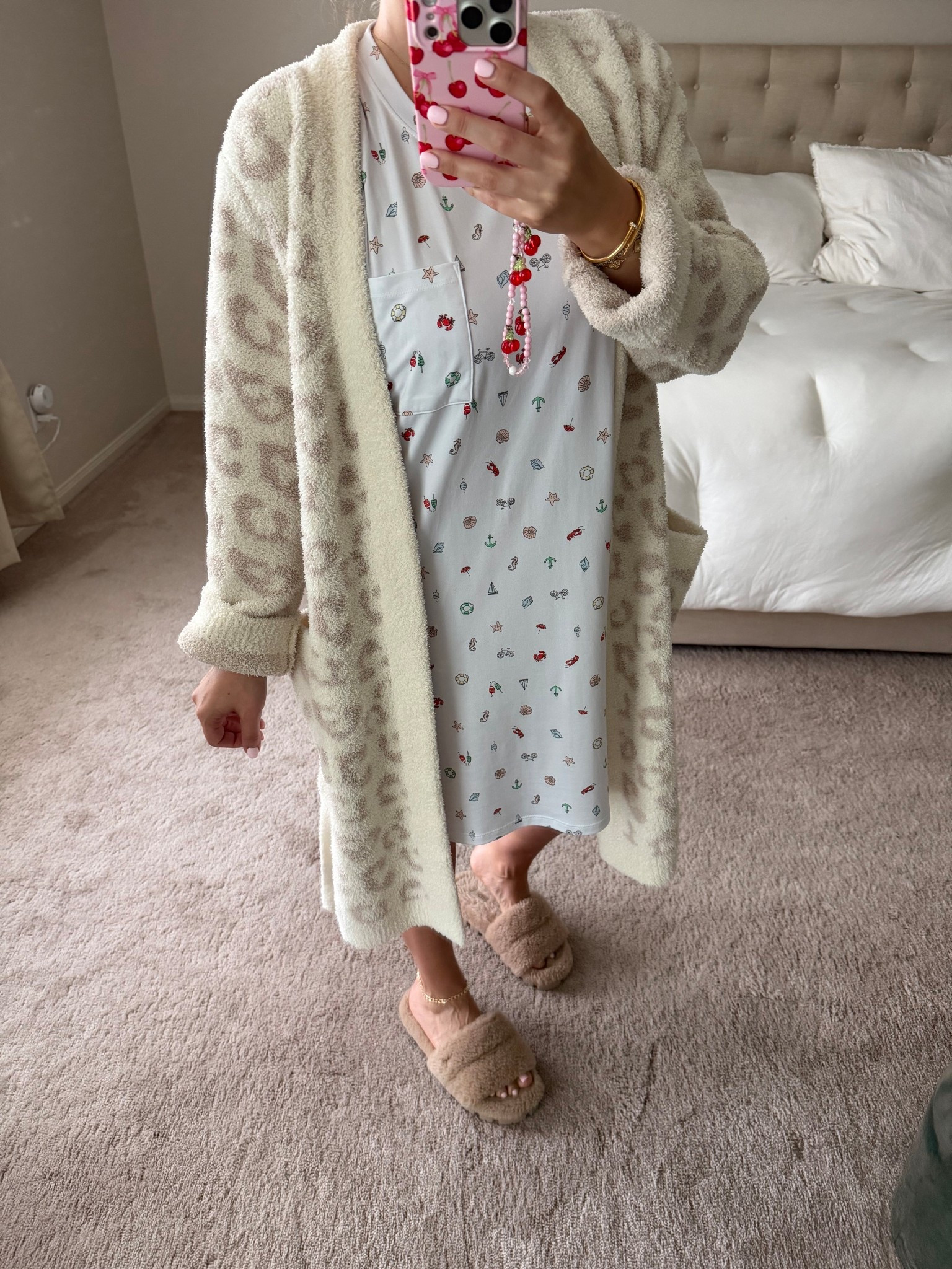 Sleep shirt and robe!