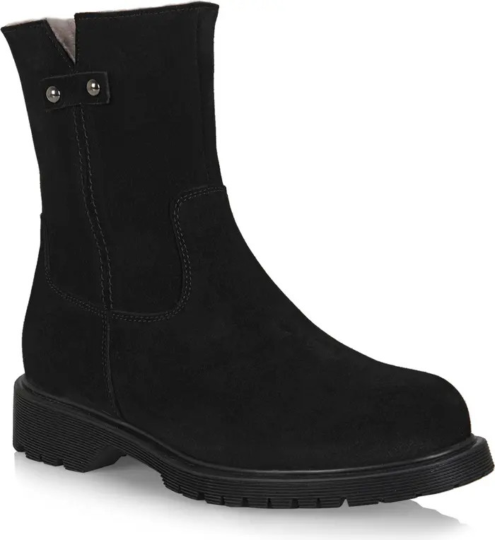 Hunter Genuine Shearling Lined Waterproof Boot (Women) | Nordstrom Rack
