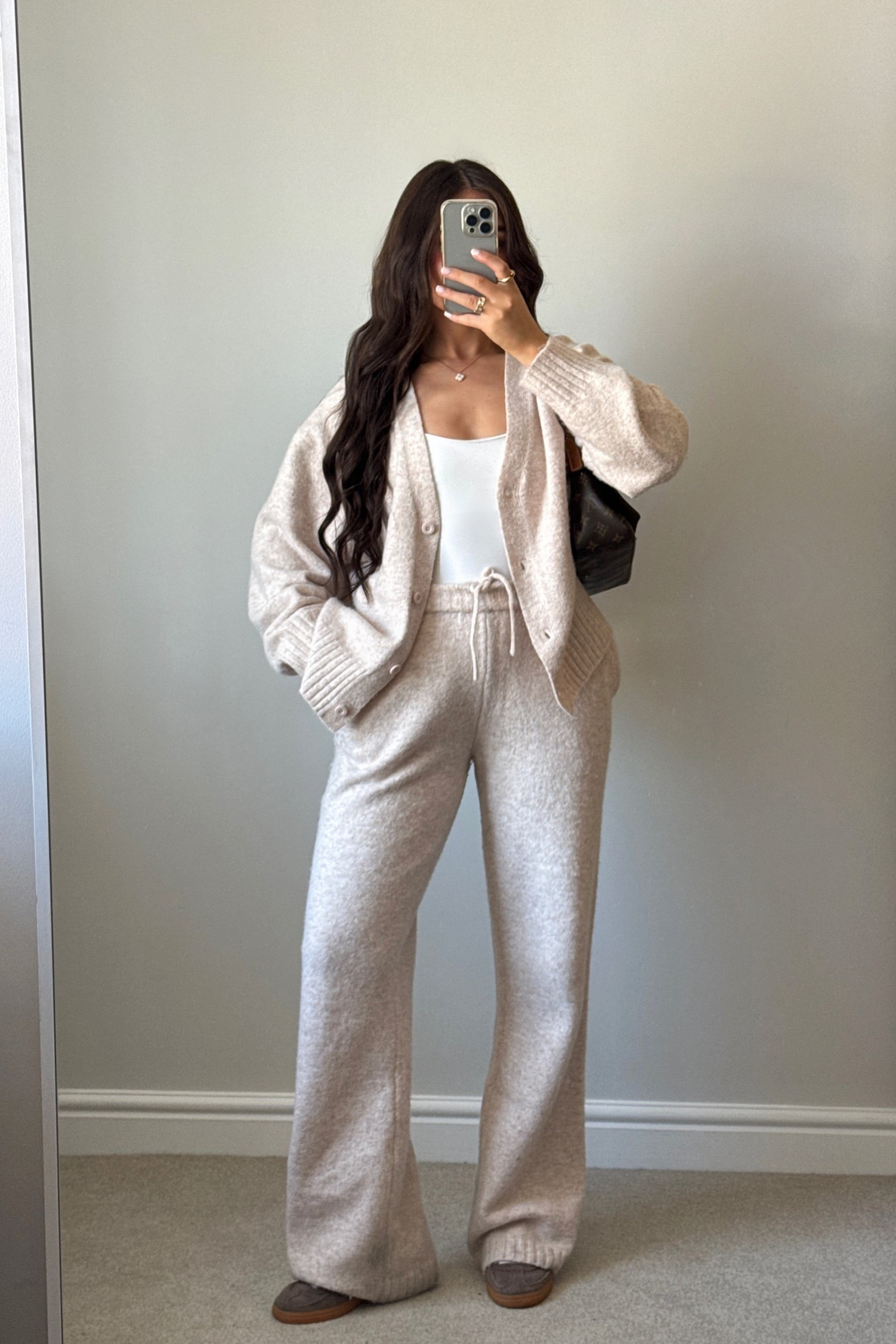 my fave set for A/W is currently 50% off! [ use code extra 10 ] 



#LTKuk #LTKautumn #LTKsale