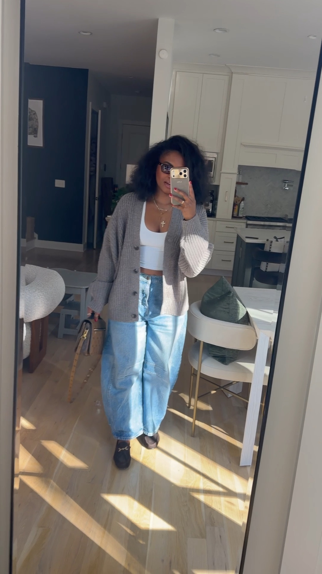 Cardigan: M
Tank: L (the blue picture is showing but once you click the link, you can pick the color) 
Jeans: 29
Linking similar brown suede loafers 


#LTKootd