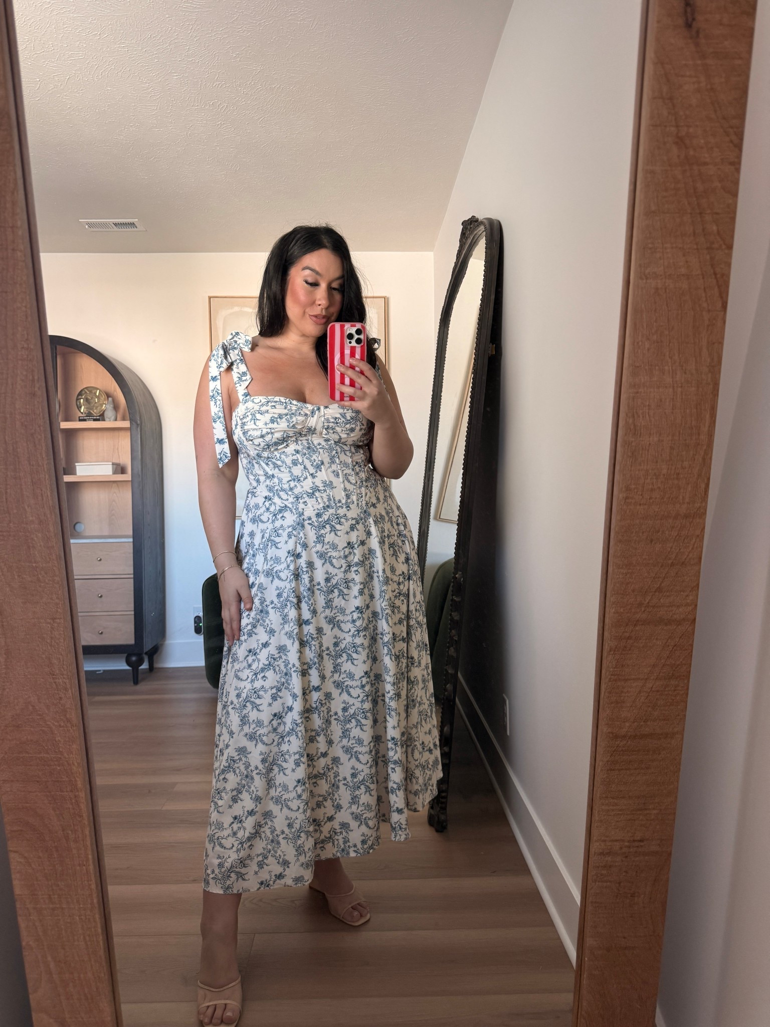 Midsize spring dress!
-
-
-
Amazon dress, Amazon fashion, Easter dress, casual spring dress, casual maxi dress, floral dress, colorful dress