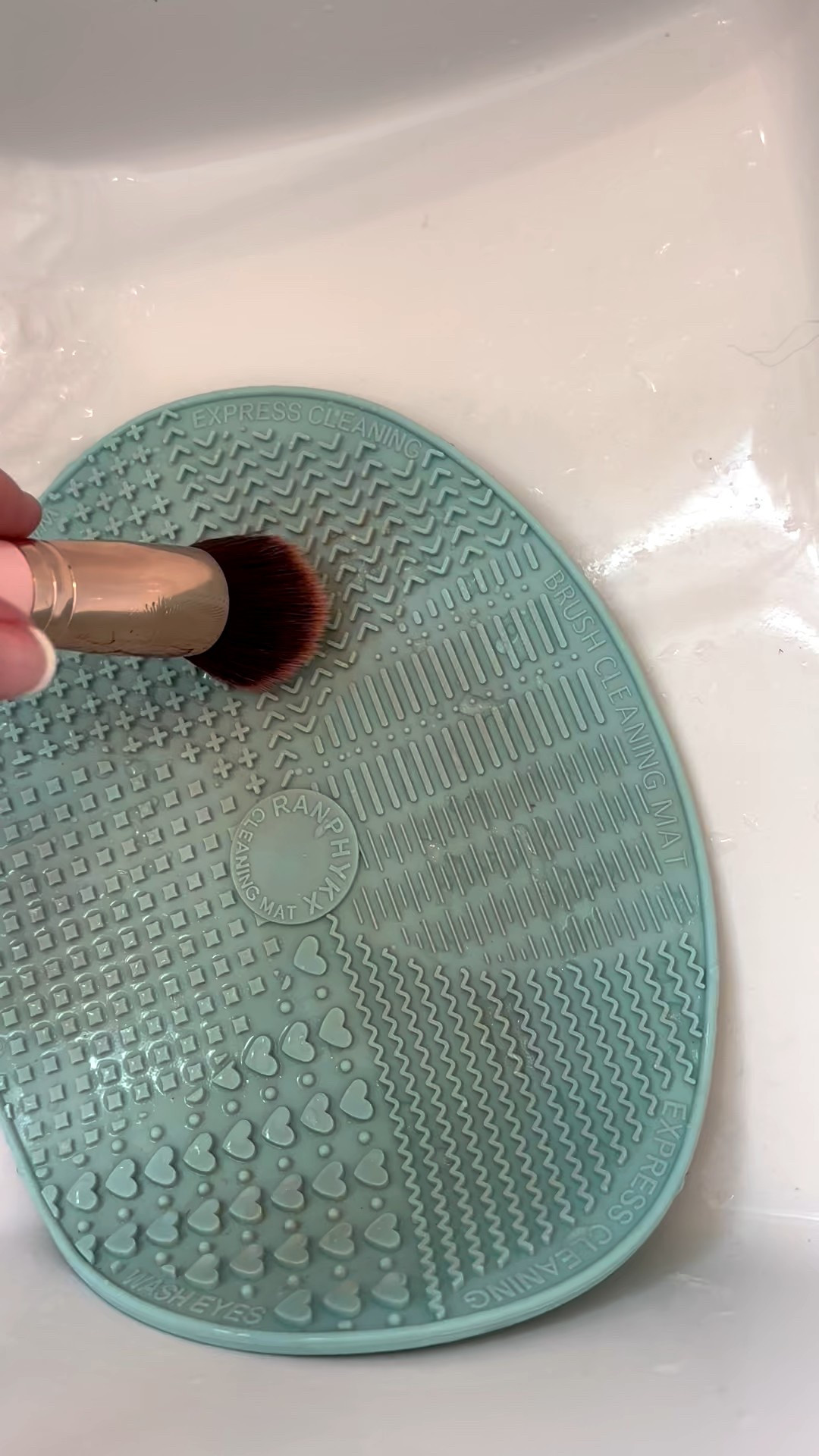 These make great stocking stuffers if you have a make up wearer on your list. Add soap and get your brushes clean. 