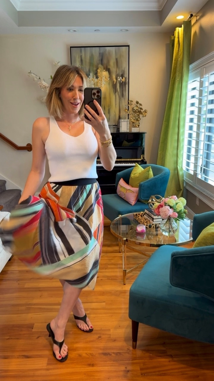 Size DOWN in the skirt, I’m wearing a small

#LTKootd #LTKgrwm