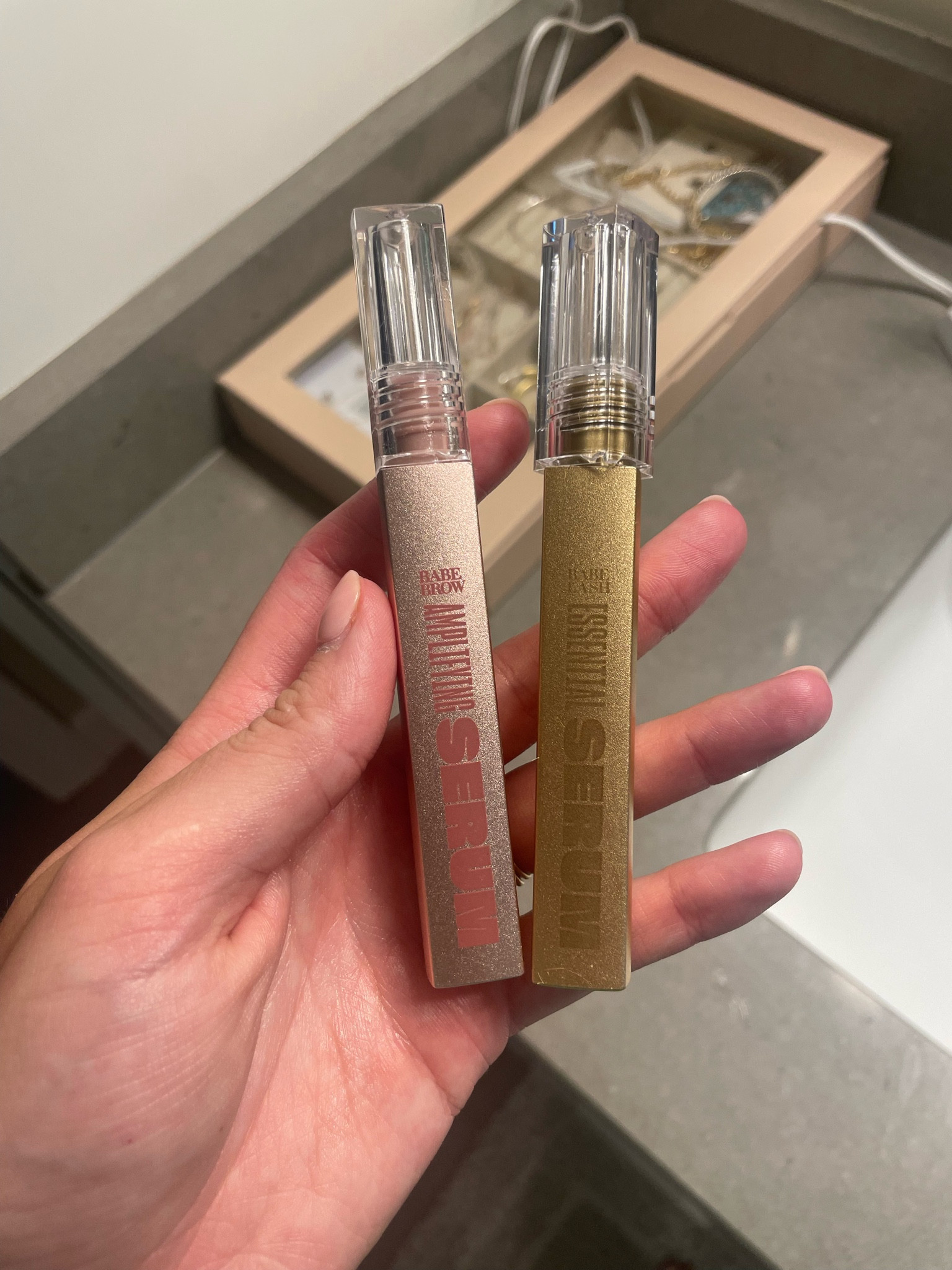 Brow serum. Lash serum