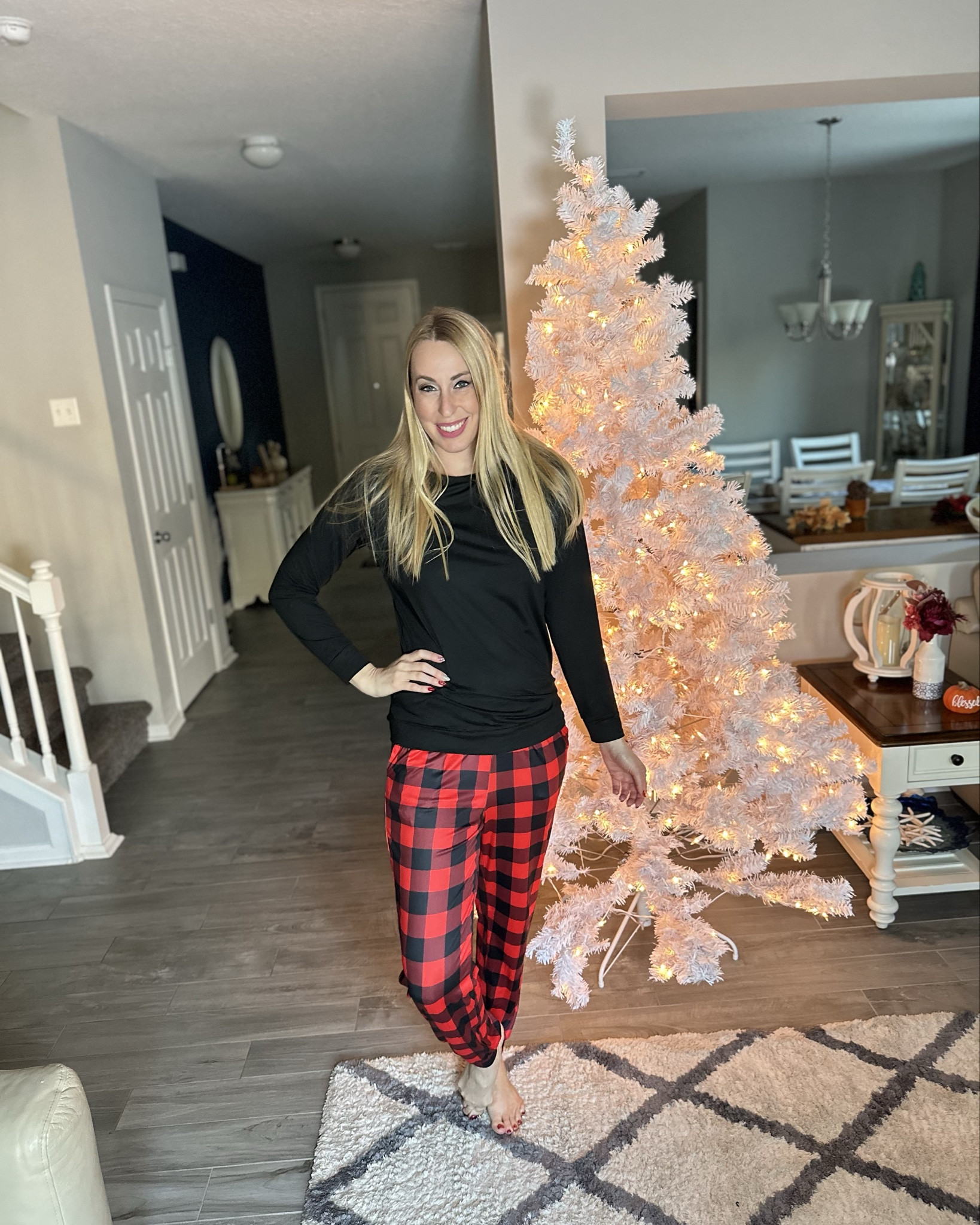 Christmas pajamas easy to match with 
❤️ these are soft and stretchy 
❤️ fits true to size, wearing small 

#LTKHoliday #LTKStyleTip #LTKFindsUnder50