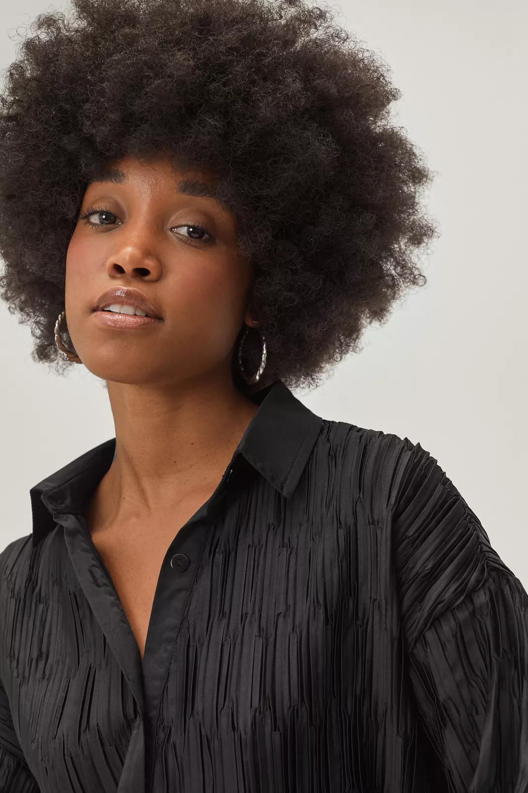 Petite Geometric Plisse Oversized Long Sleeve Shirt | Nasty Gal (US)