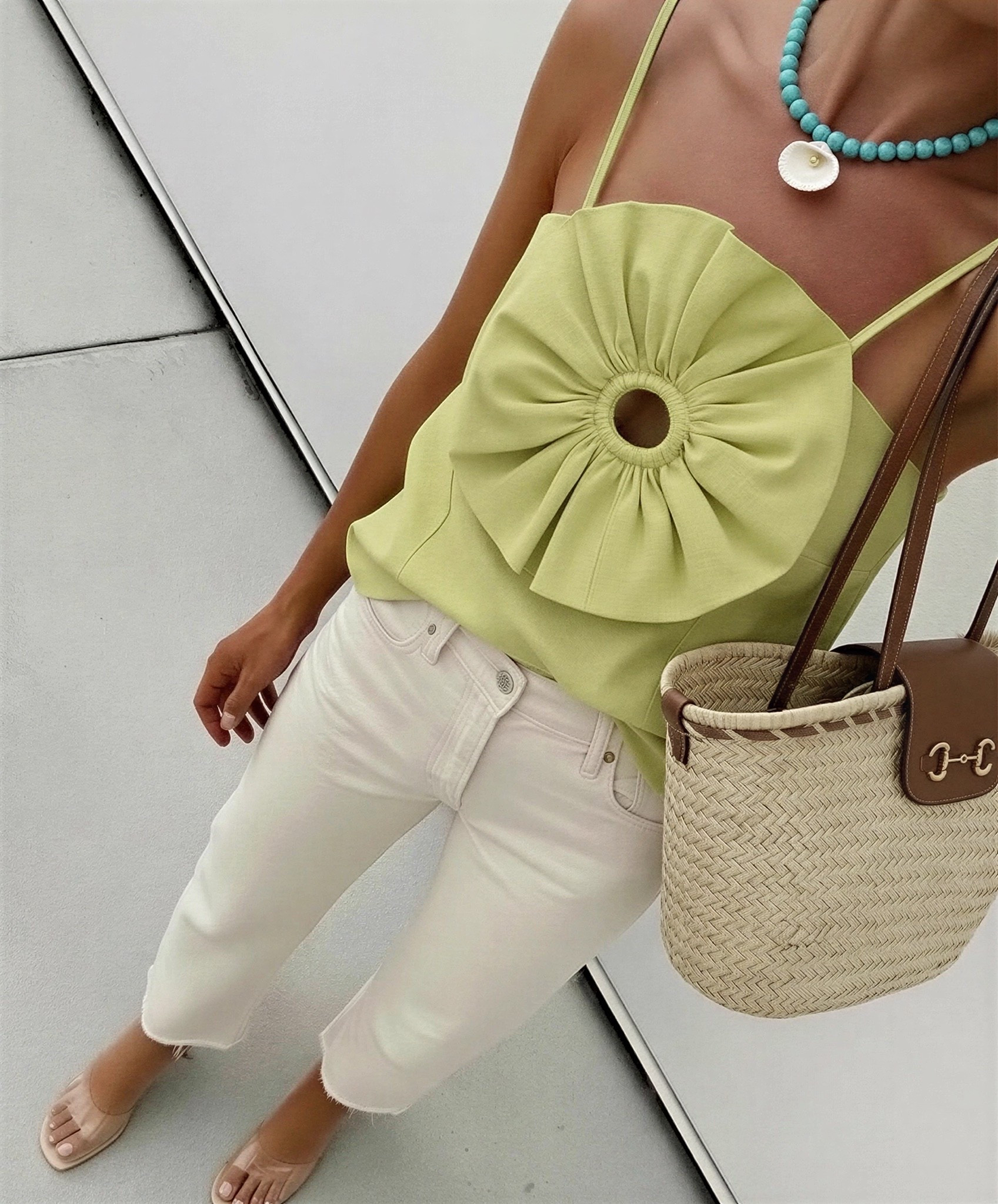 This top is Amazing!! It comes in white & black as well