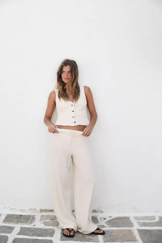 STRUCTURED VEST TOP | Zara US