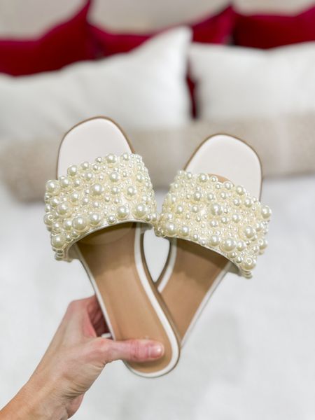 These pearl sandals from Target are everything! Run, they will sell out! 

#LTKshoecrush #LTKfindsunder50 #LTKfindsunder100