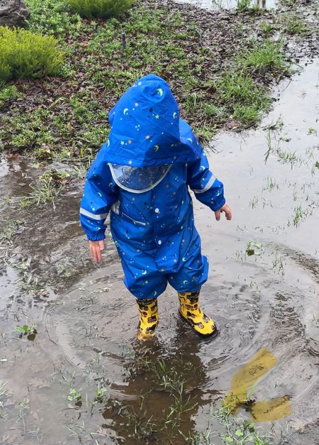 Rainy day hack: put your toddler in a rain suit & boots and let them run!

Linking the exact + a few other options from Amazon!

#LTKfindsunder50 #LTKkids #LTKfamily