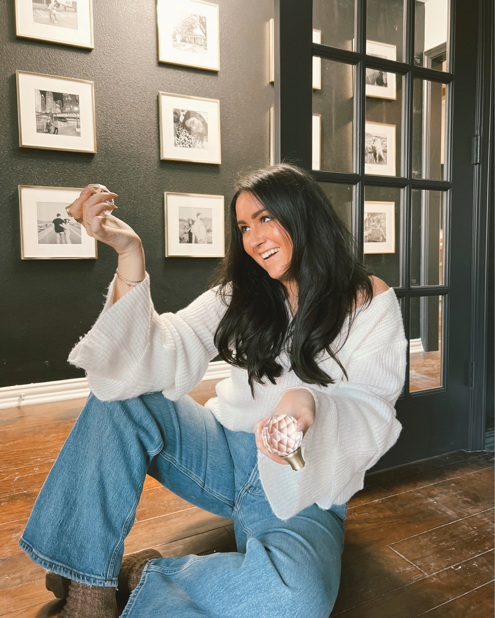 Sweater // medium
Jeans // 28

Home, Office, Classic, neutral, decor, frames 

#LTKunder50 #LTKstyletip #LTKhome