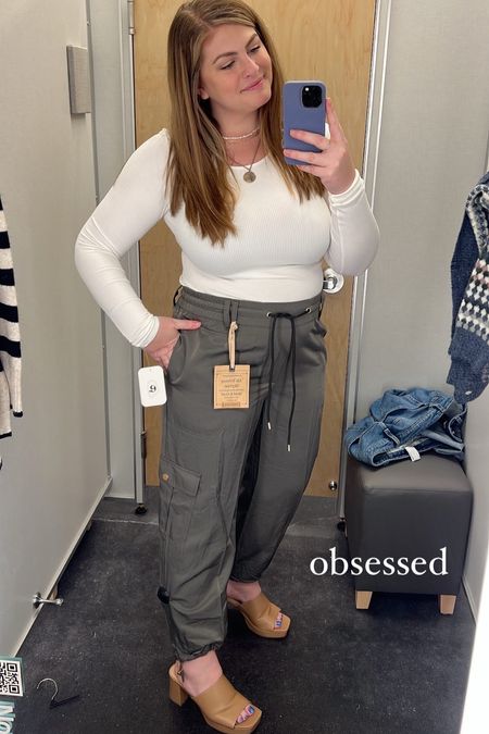 Nordstrom rack look✨ love this new satin cargo pants trend ! So comfy and yet can be dressy at the same time with a pair of heels

#LTKsalealert #LTKmidsize #LTKfindsunder50
