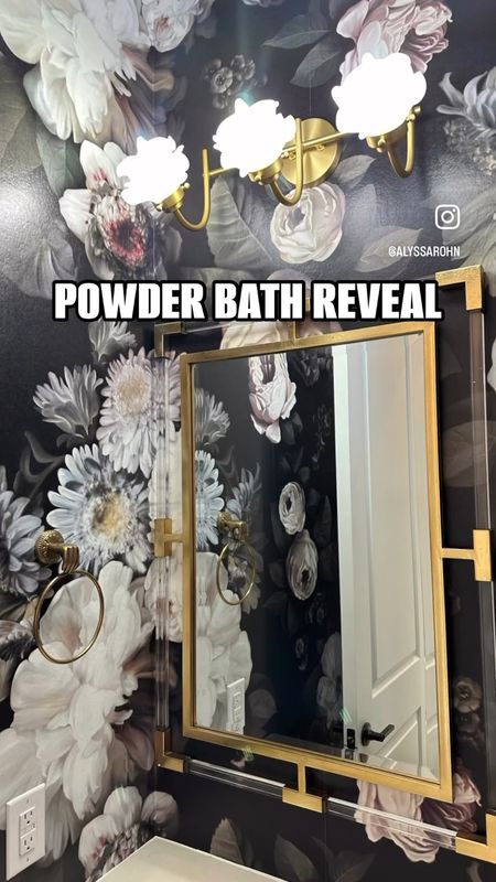 Moody bathroom. Wallpaper bathroom. Powder bath design

#LTKhome #LTKVideo #LTKstyletip