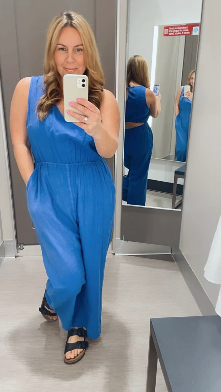Cute jumpsuit with open back but does not show your bra! I’m wearing a large but would size down to medium







Midsize fashion, vacation outfit, country concert, Mother’s Day #ltkfind

#LTKtravel #LTKunder50 #LTKSeasonal