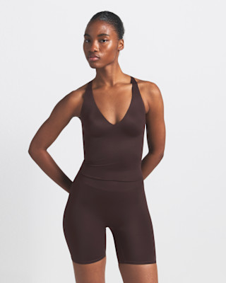 NikeSKIMS Shine | Nike (US)