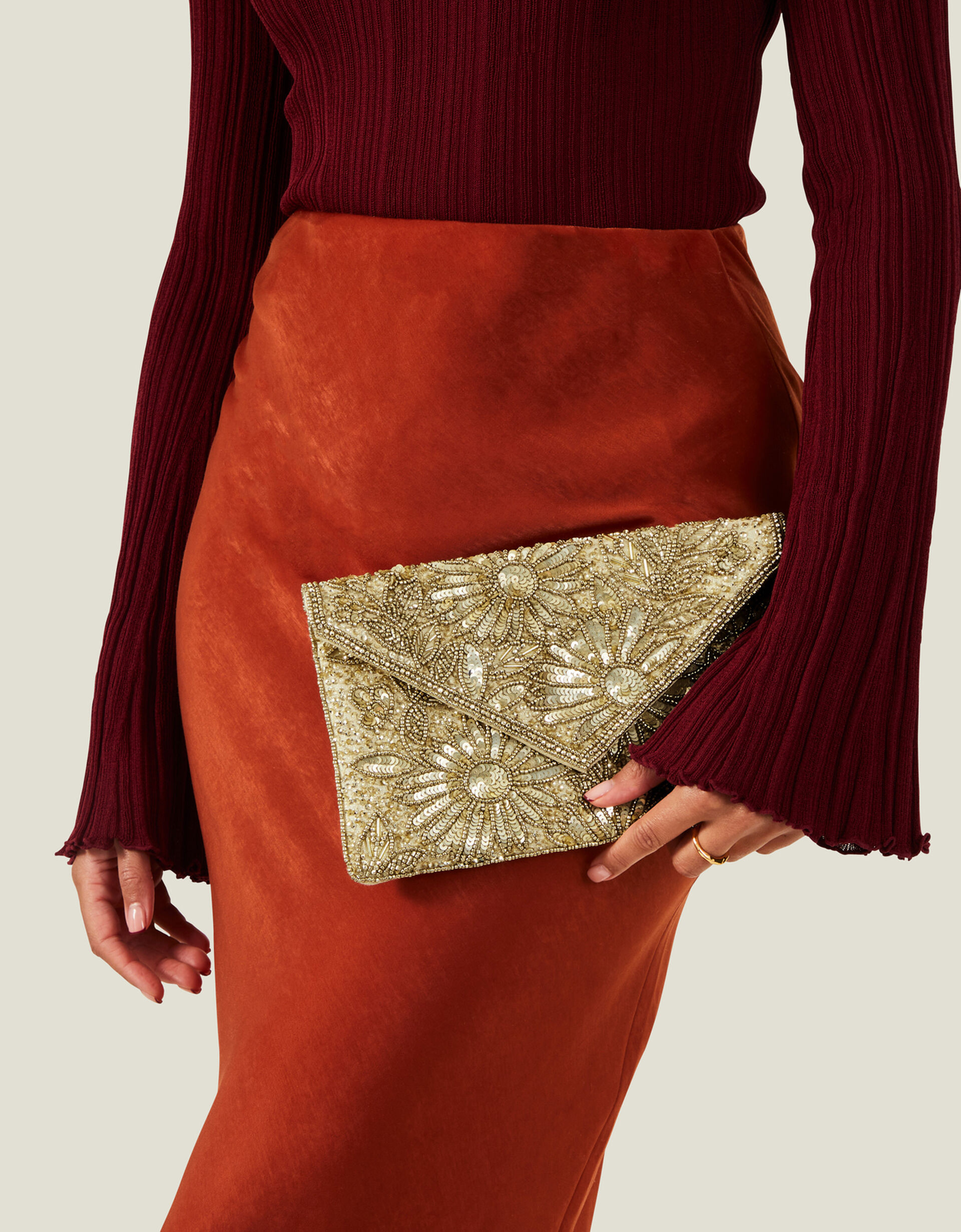 Tara Hand-Beaded Clutch Bag | Accessorize (Global)