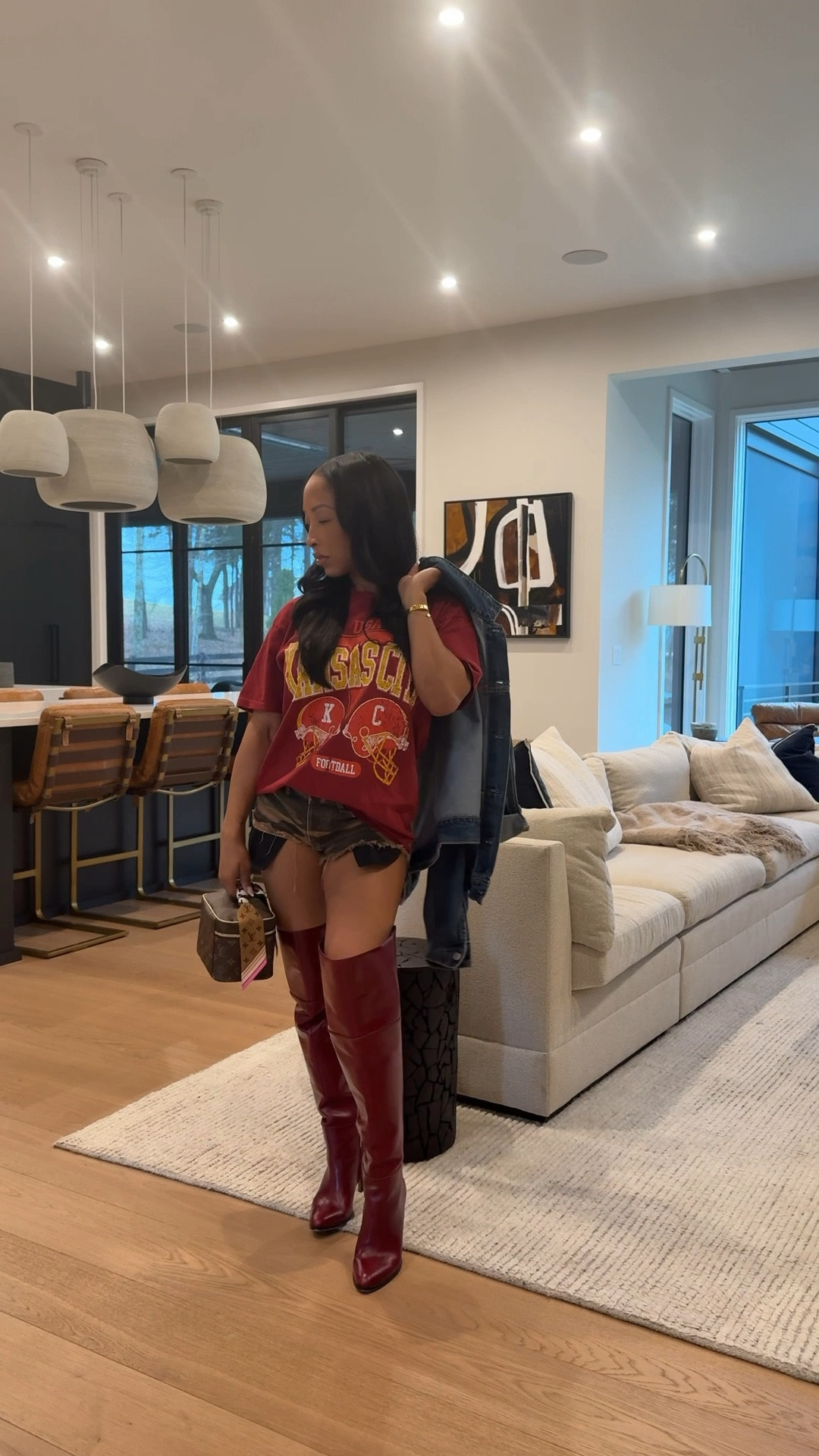 The boots made another #GameDay appearance 