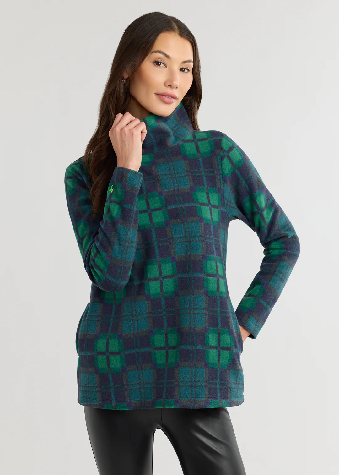 Cobble Hill Turtleneck in Vello Fleece (Winter Tartan) | Dudley Stephens