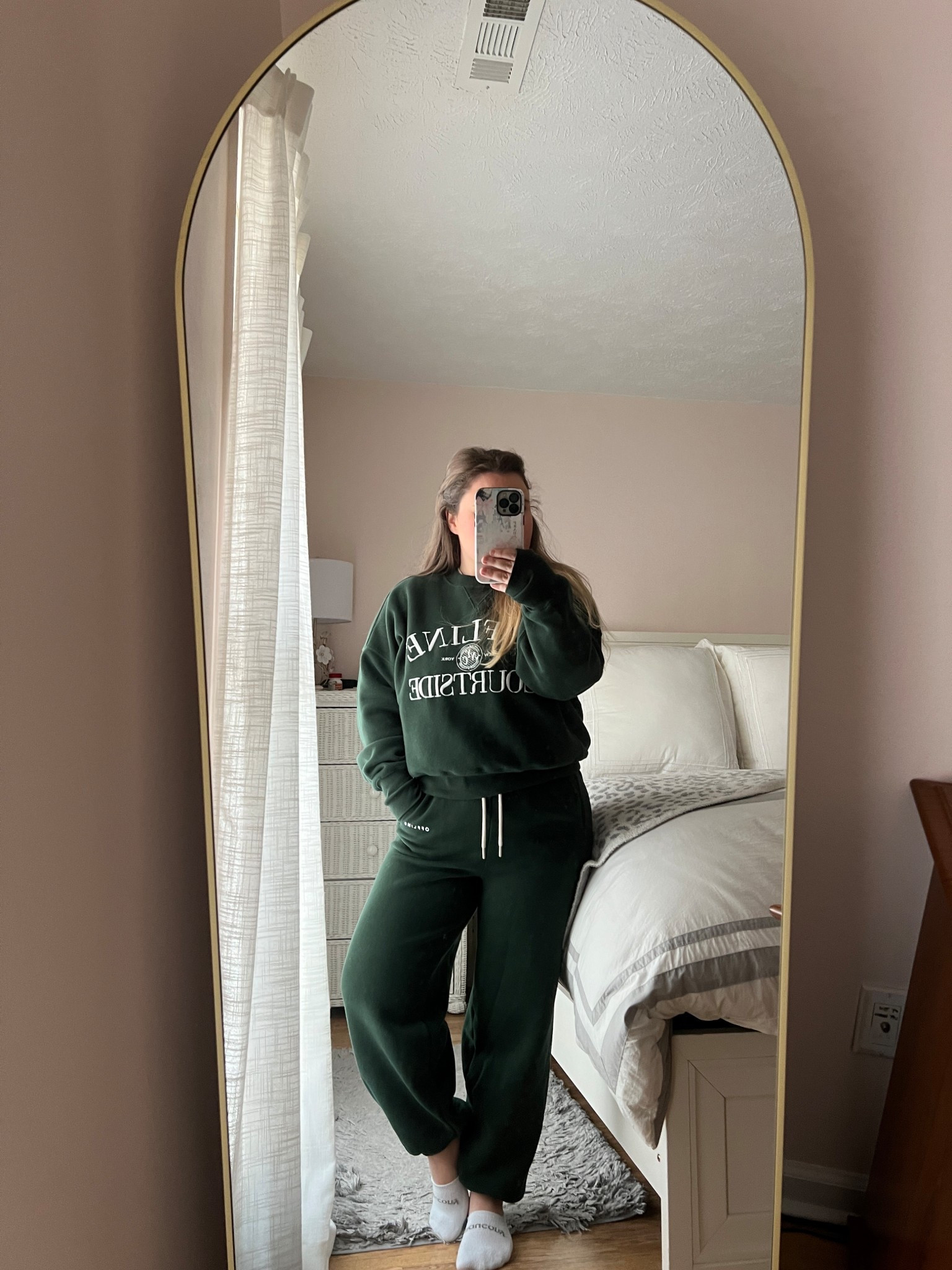 Been living in these offline sets from @Aerie 💚 so comfy! The offline baggy jogger sweatpants are the BEST! Wearing size M in top, XS in bottoms 

#LTKootd #LTKSpringSale #LTKSaleAlert