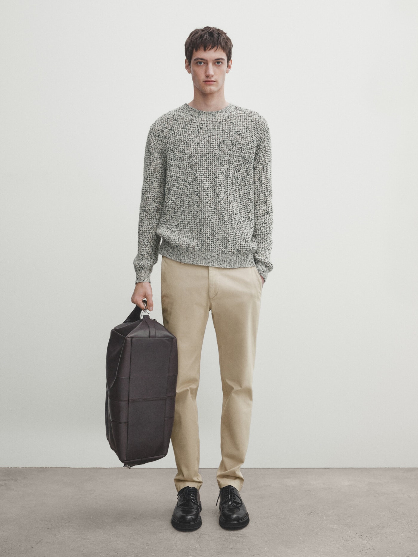 Slim fit cotton blend chino trousers | Massimo Dutti UK
