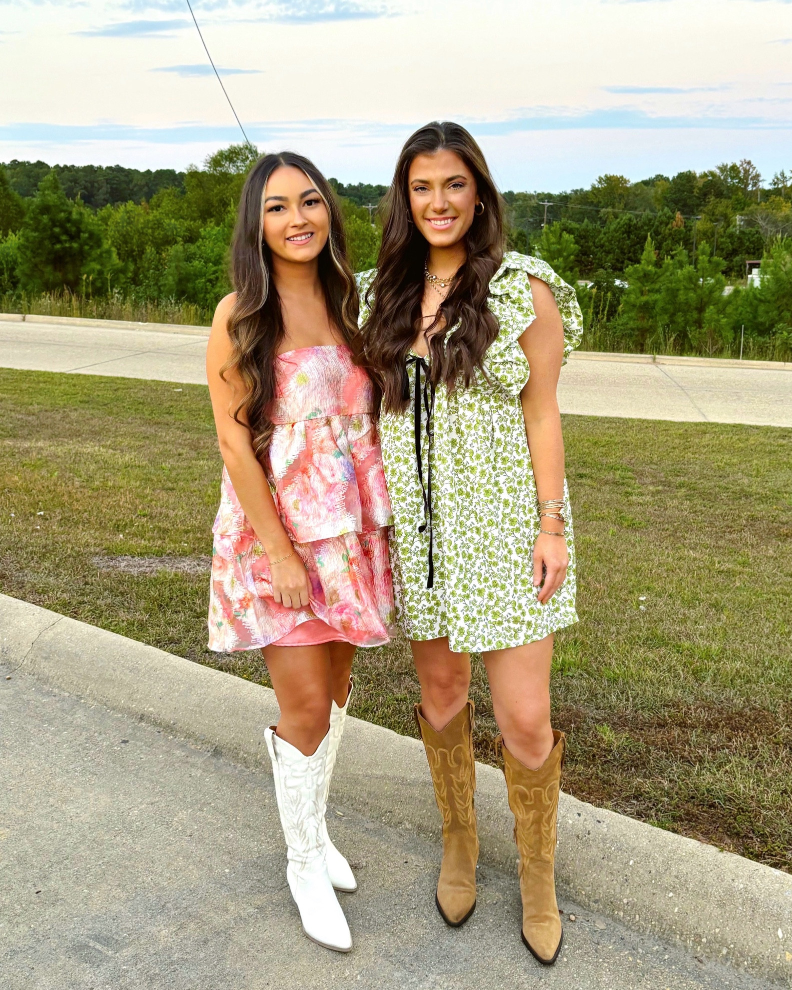 megan moroney concert outfits!


#LTKFindsUnder100 #LTKStyleTip #LTKFindsUnder50