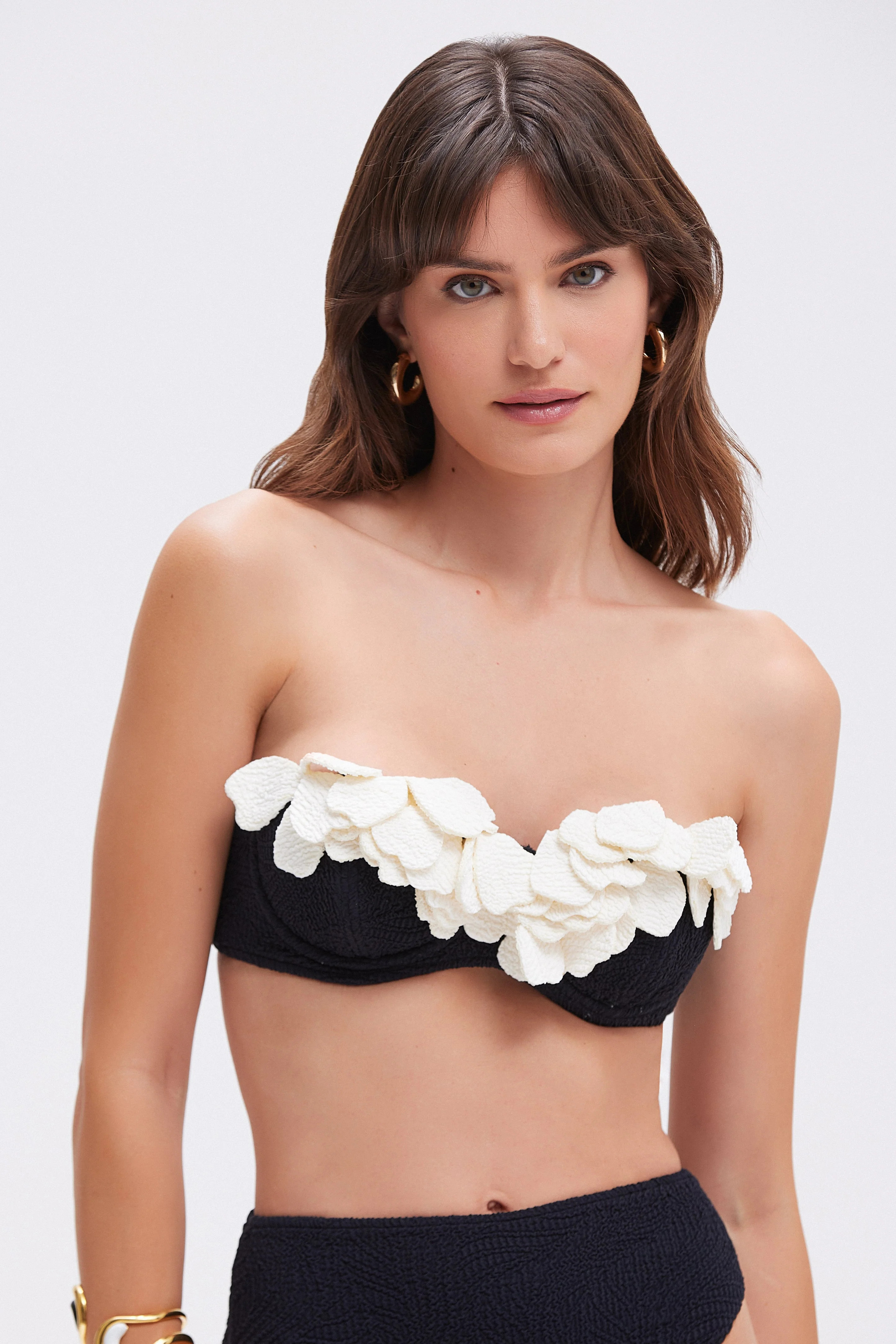 BREEZE JACQUARD FLOWER APPLIQUE BIKINI TOP | PatBO