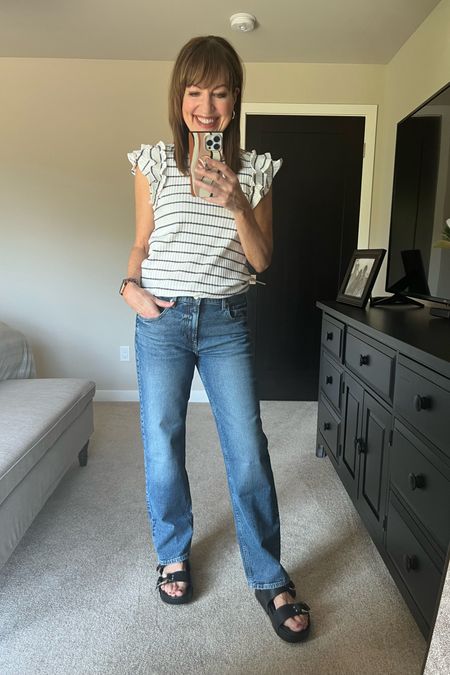 The cutest ruffle sleeve top, and trying out the 90’s loose jean trend! Less than $50.00!!

Gibsonlook, striped top, ruffle sleeve top, Gap Factory, 90’s loose jean, 

#LTKunder100 #LTKstyletip #LTKsalealert