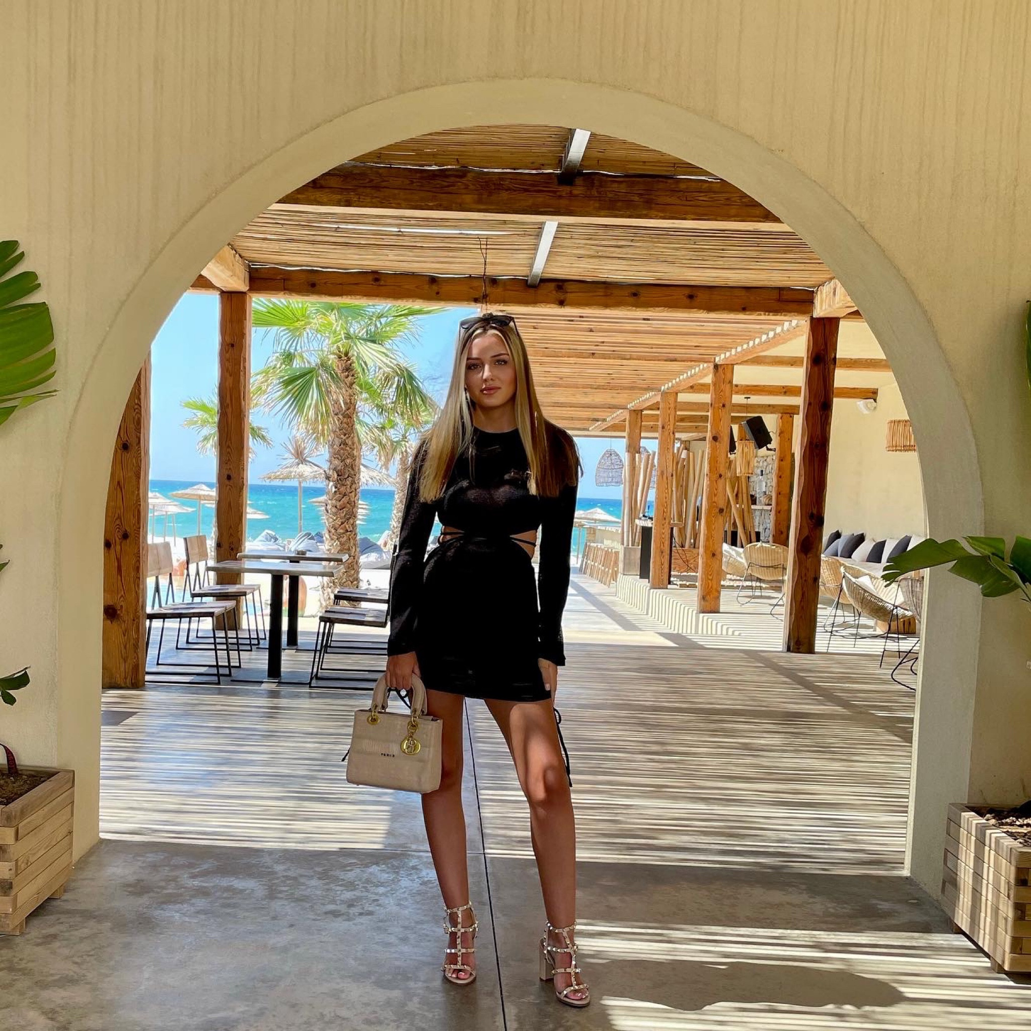 White fox boutique beach dress bikini coverup

#LTKSeasonal #LTKswim #LTKtravel