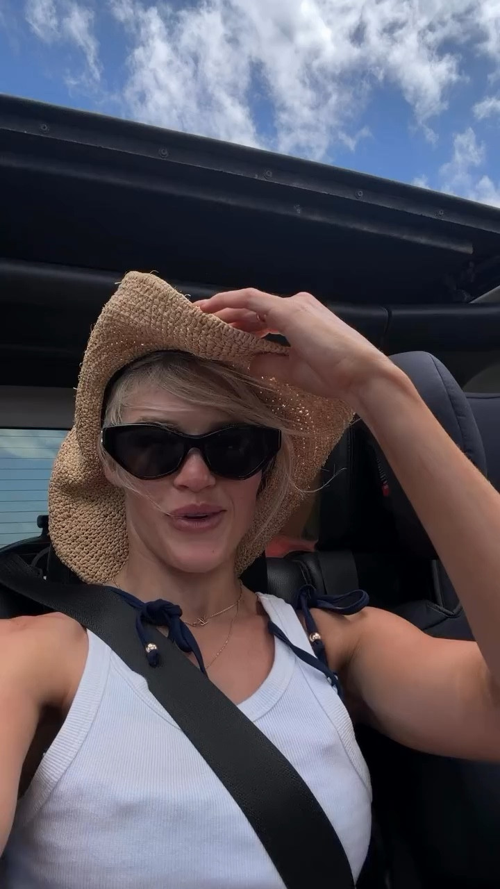 What a rideee

#LTKmomlife #LTKTravel #LTKootd