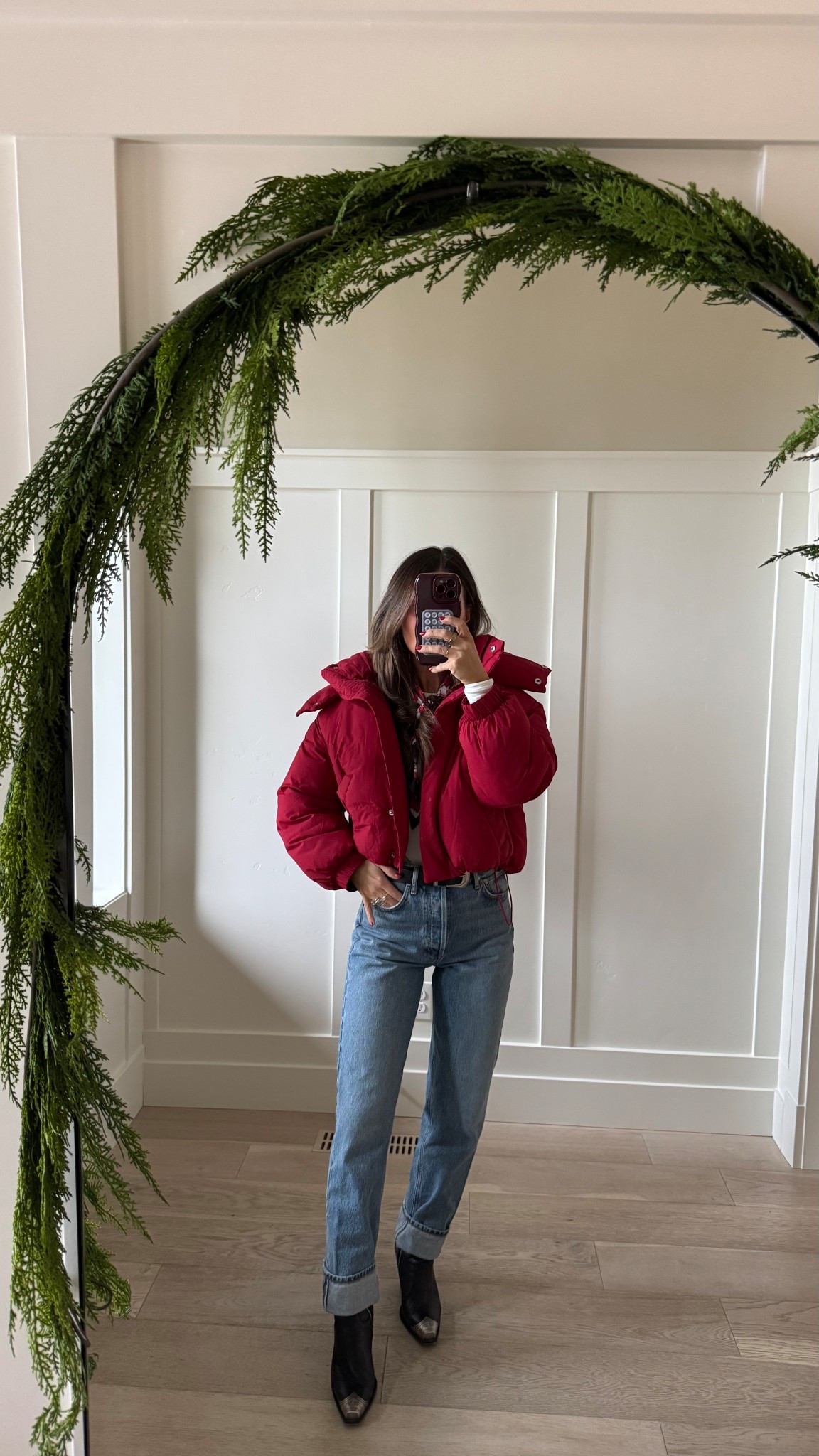 Friday outfit links! This red puffer is from last year but it’s so good and my daughter has the matching kids version! Wearing a size small in the puffer, bodysuit, jeans are a size 24 and my favorite black booties paired with a silk scarf 🤍
