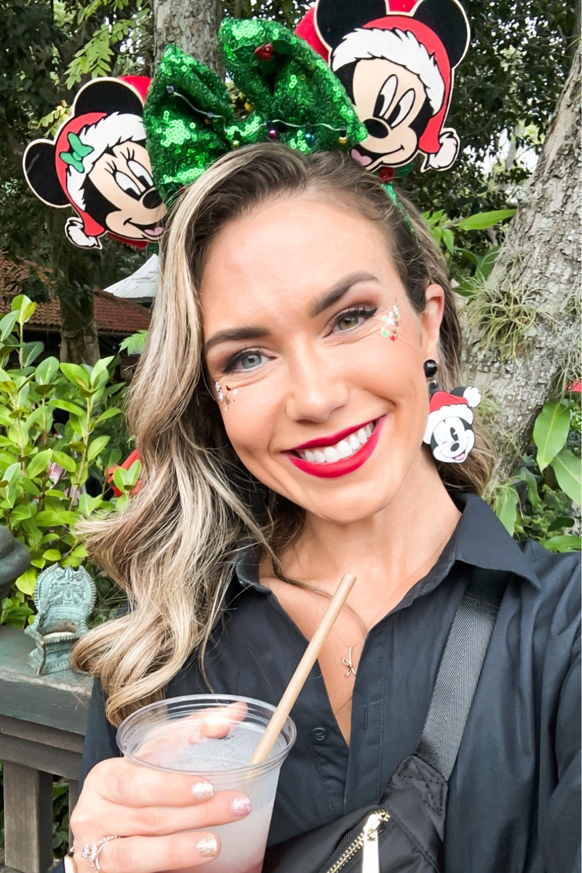 Disney Christmas vacation outfit inspo

Etsy. Amazon. Disney. Vacation. Christmas outfit inspo.

#LTKSeasonal #LTKFamily #LTKStyleTip