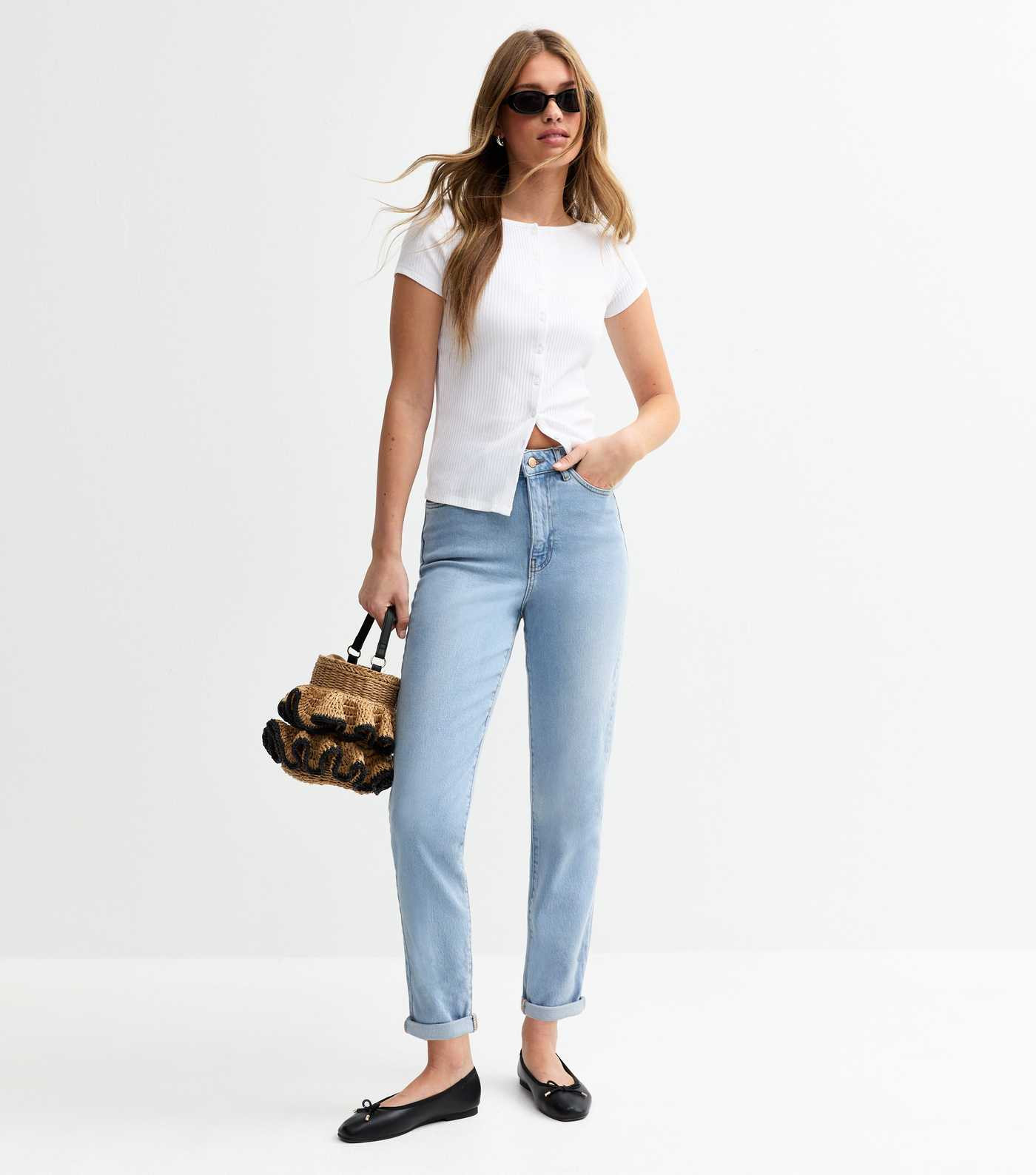 Pale Blue High Waist Tori Mom Jeans | New Look | New Look (UK)