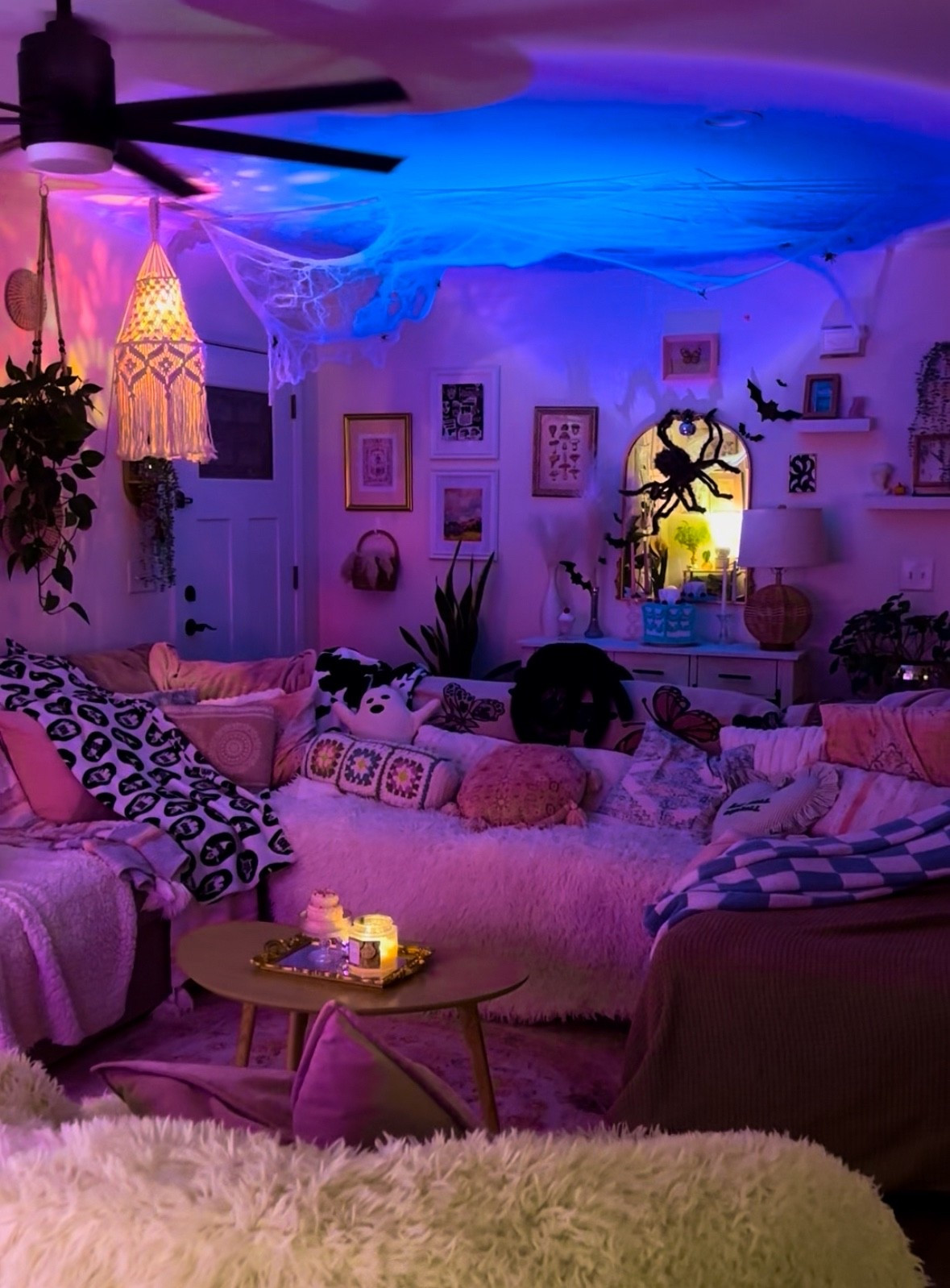 Links to the lights used in this video! 🦇