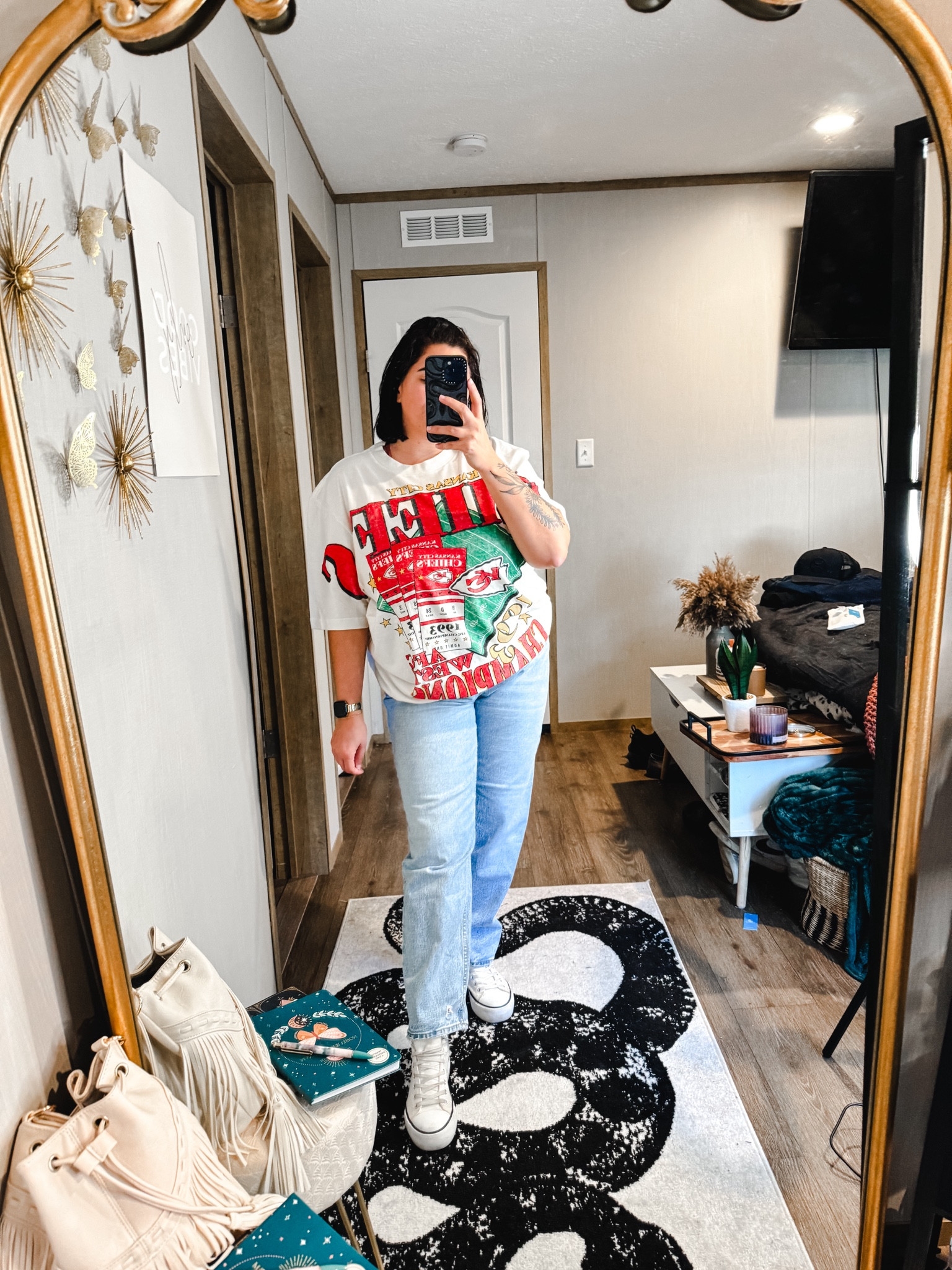 Super Bowl outfit ready 

90’s jeans
Jeans
Straight leg jeans
Abercrombie 
Kansas City
Chiefs
NFL 

#LTKfindsunder100 #LTKstyletip #LTKplussize