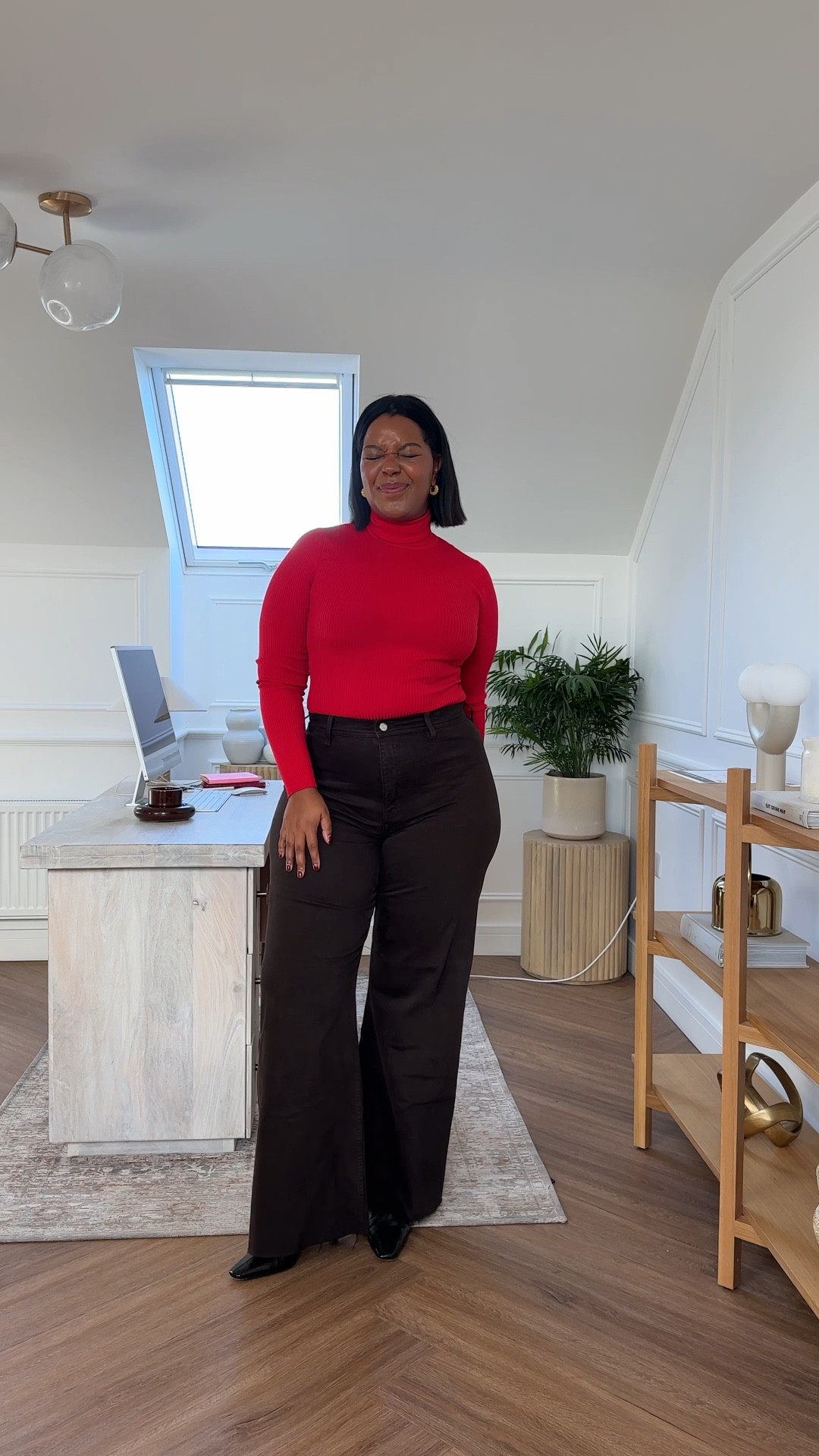 As a stylist I want you to try this brown jean combo for autumn 🍂 


Brown denim, mocha jeans, turtleneck jumper, autumn outfit inspo, midsize fashion, pistola denim, Wolford, Toteme, studio Nicholson, colour combos 

#LTKeurope #LTKautumn #LTKmidsize