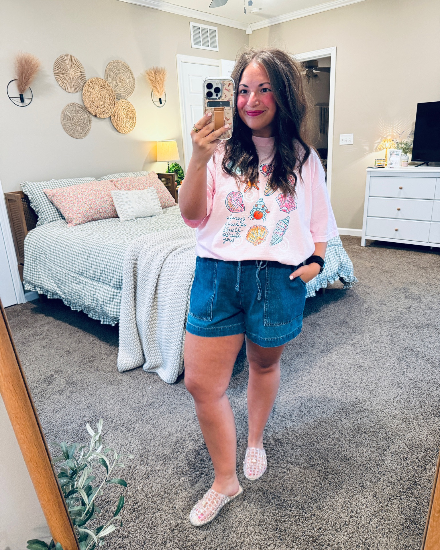 Today’s OOTD

tee: https://www.3edesignsco.com/summer/p/always-glad-to-shell-ebrate-you-comfort-colors

#LTKootd #LTKSeasonal #LTKMidsize
